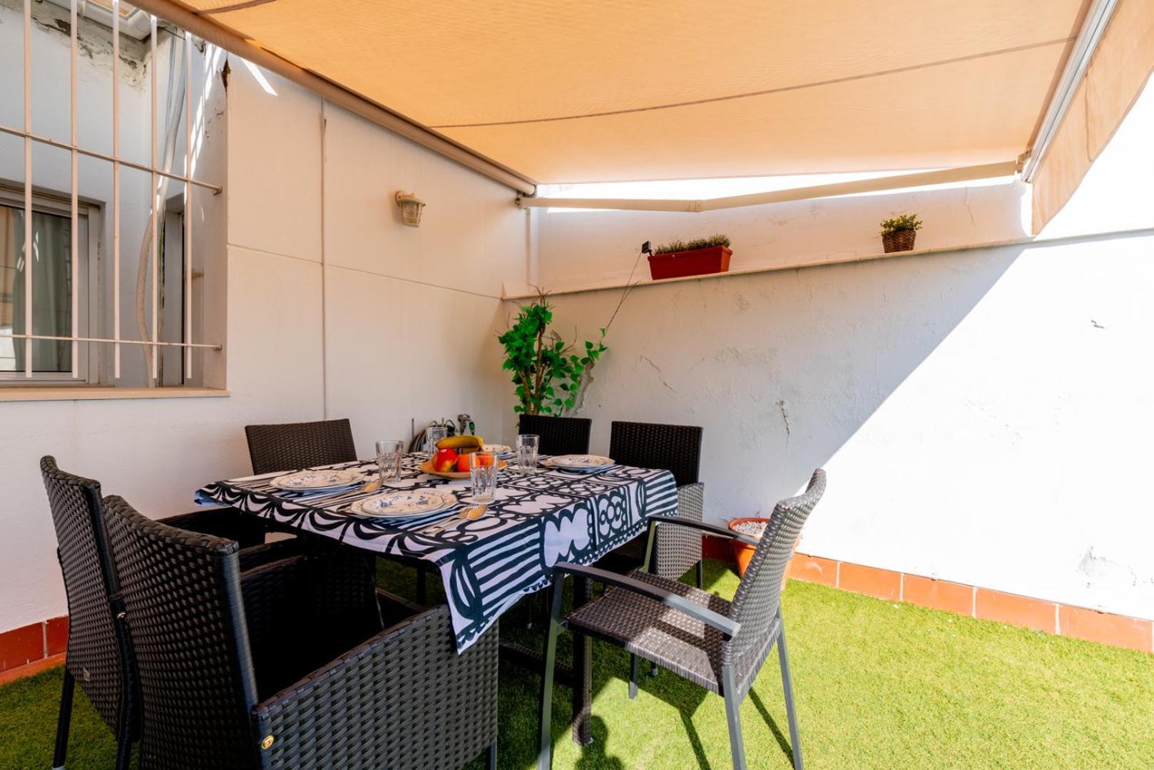 Ferienwohnung Atgr Luminoso Atico Con Terraza, Calle Antonia Diaz Sevilla Exterior foto