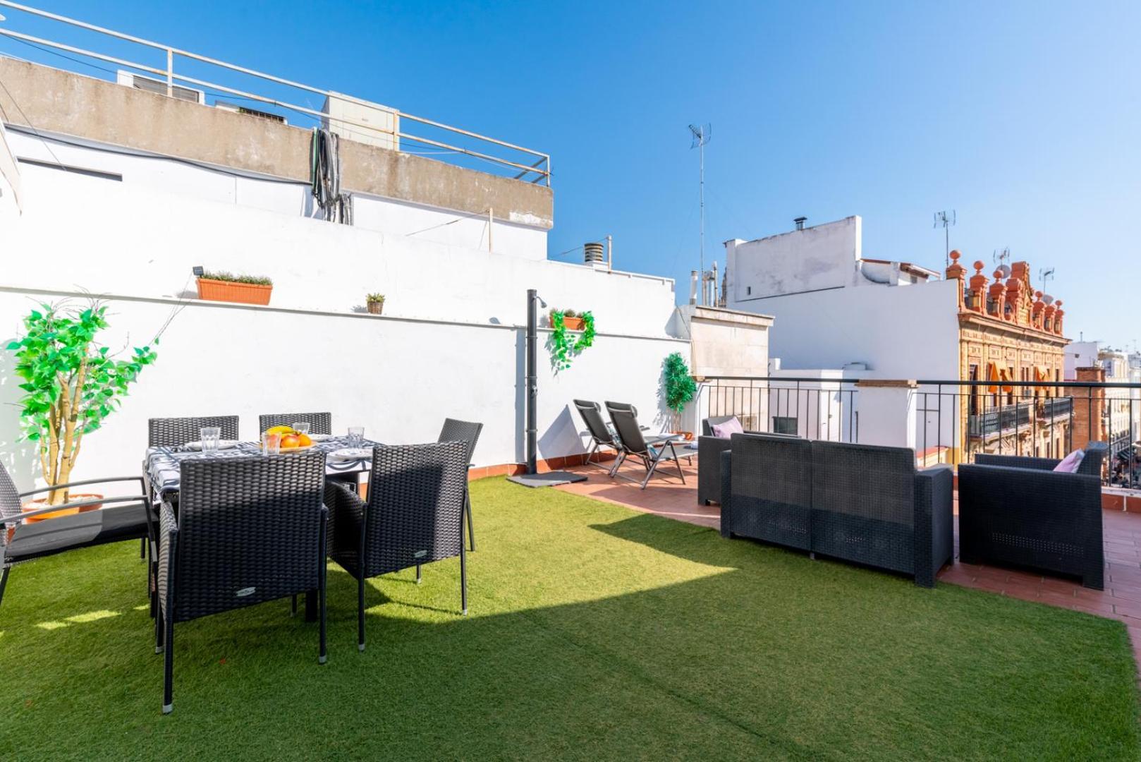 Ferienwohnung Atgr Luminoso Atico Con Terraza, Calle Antonia Diaz Sevilla Exterior foto