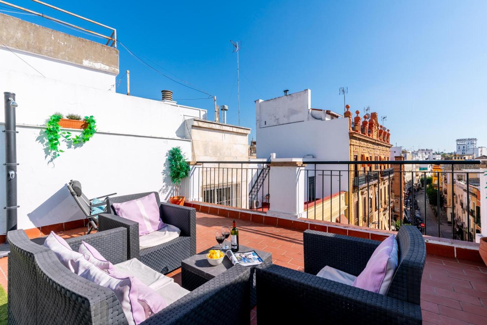 Ferienwohnung Atgr Luminoso Atico Con Terraza, Calle Antonia Diaz Sevilla Exterior foto